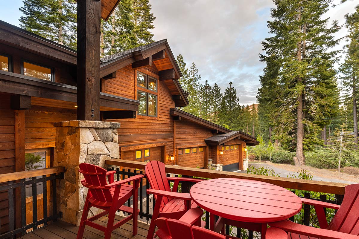 Move-In-Ready Martis Camp Home 121 For Sale 4 Beds 5 Baths